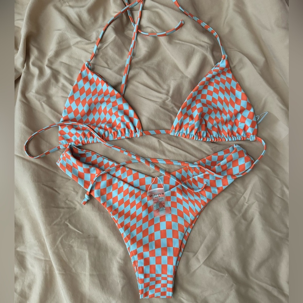 Koana bikinis. Size M.